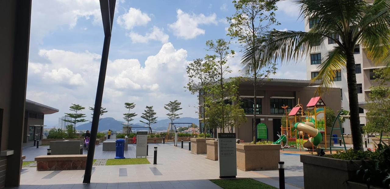 Vistamuslim Homestay Cheras Buitenkant foto